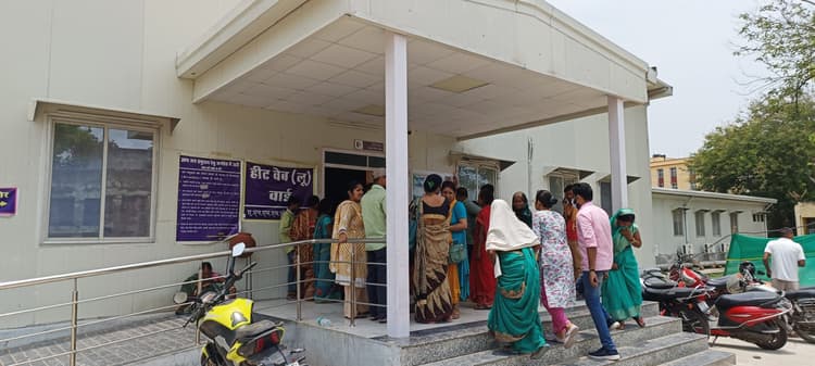 24 घंटे में एएनएमएमसीएच के हीट वेव वार्ड में 20 मरीजों को कराया गया भर्ती