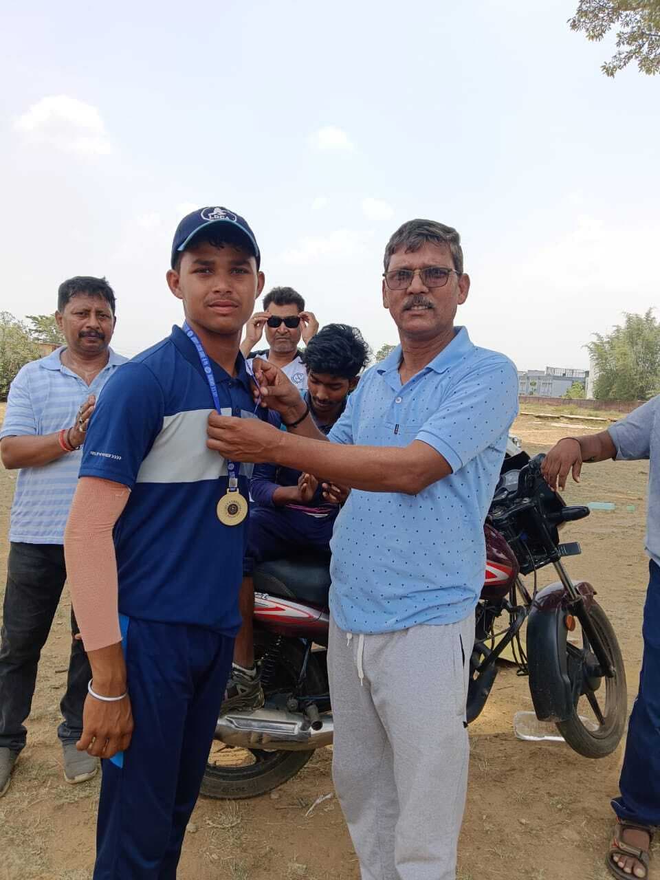 द अचीवर ने केडी गिरी को हराया