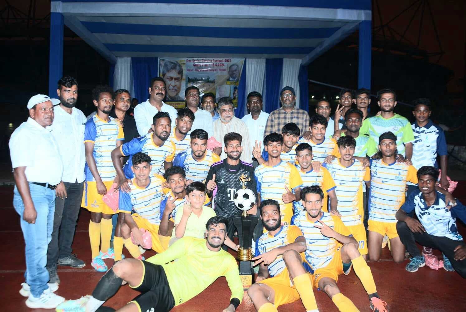 ब्लैक टाइगर को हरा कर राजा स्पोर्ट्स बरियातू बना विजेता