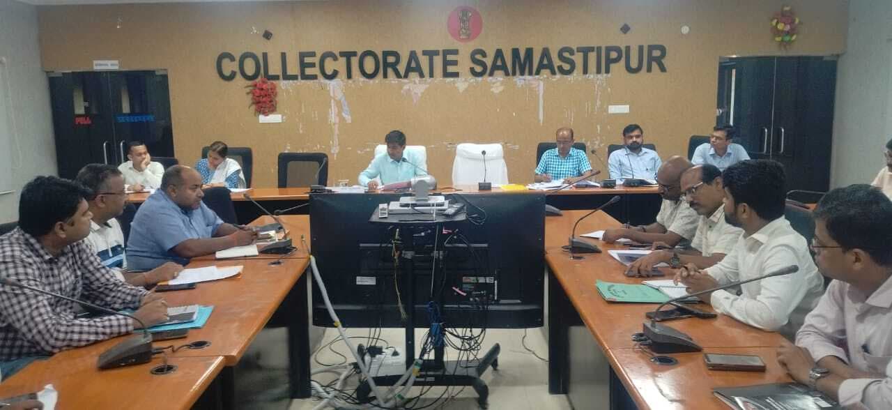 अनाज वितरण में जिले की रैंकिंग 27 पहुंचा, समय पर नहीं मिला अनाज