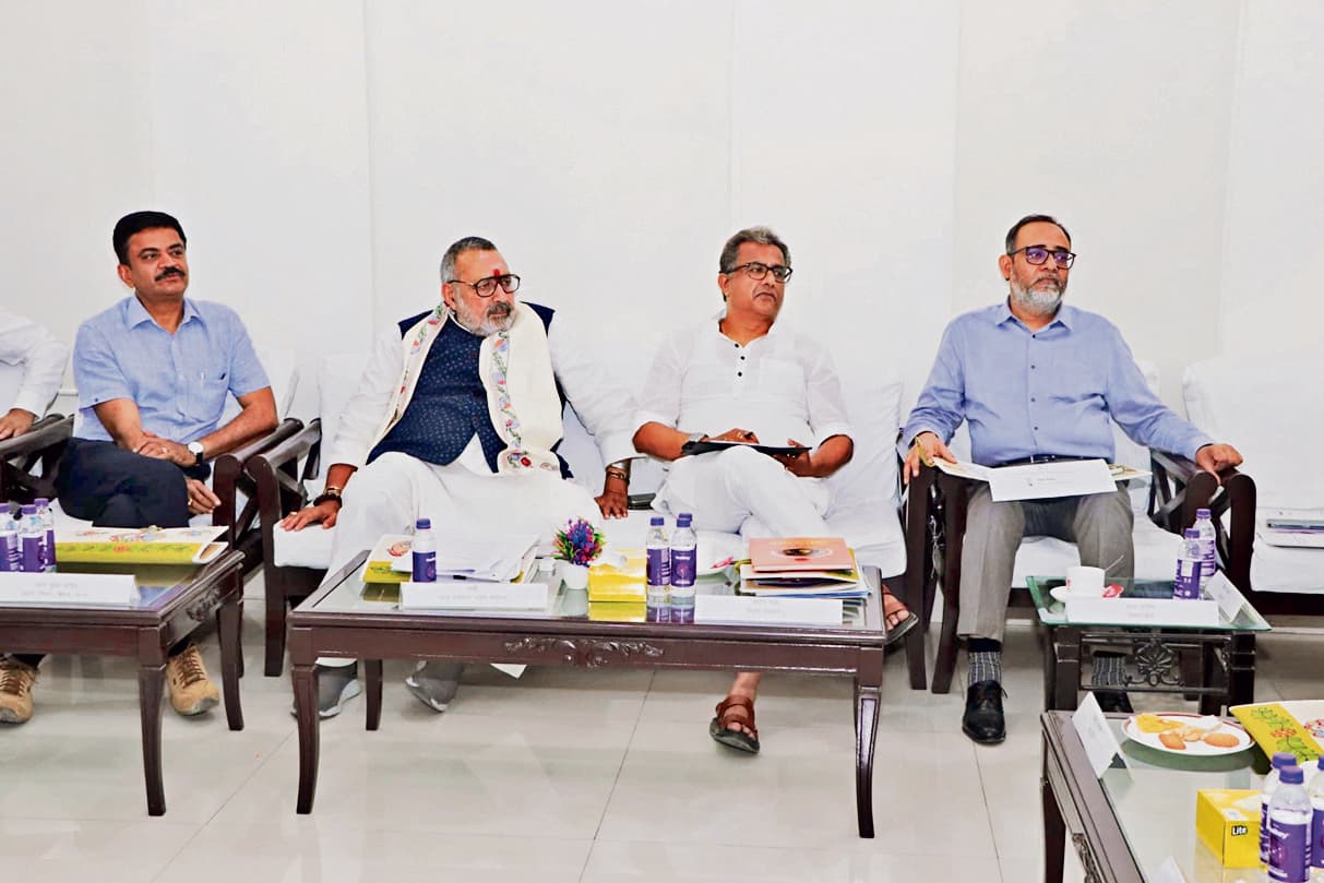 दो वर्षों में कपड़ा उद्योग बिहार में दो लाख अतिरिक्त राेजगार देगा : गिरिराज सिंह