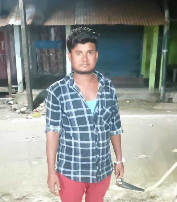 चोरी की अपाची बाइक के साथ चोर गिरफ्तार