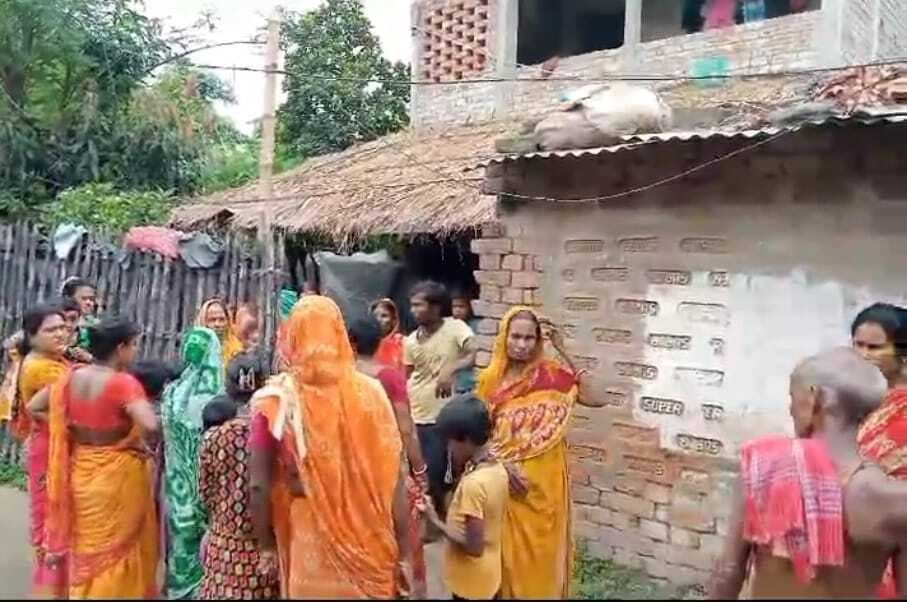 जिंदगी और मौत के बीच में झूल रहा है कंचनजंगा एक्सप्रेस ट्रेन दुर्घटना में घायल फरक्का का अजीत