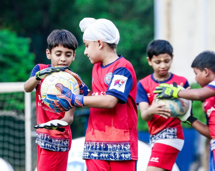 गोलकीपिंग ग्रासरूट वर्कशॉप में 24 बच्चे हुए शामिल