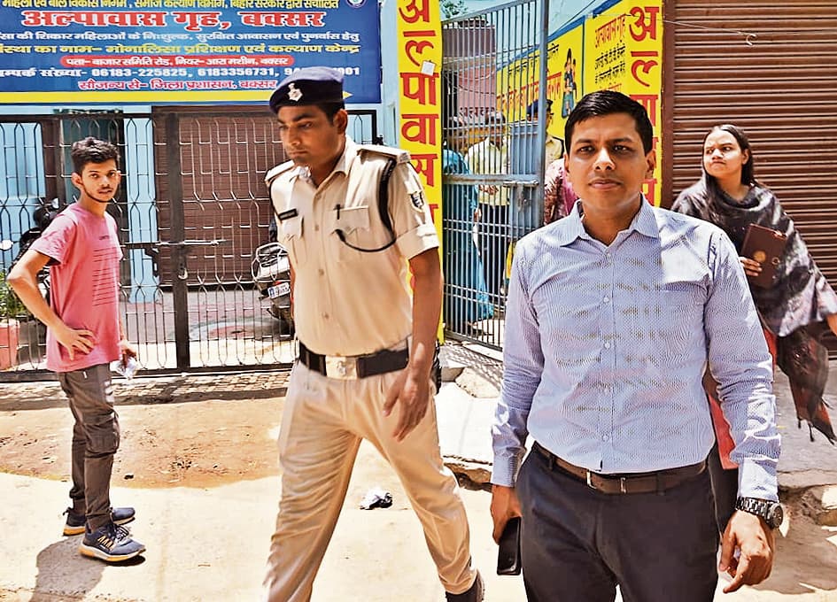 अल्पावास गृह में रह रहीं संवासिनों की सुविधा के लिए डीएम ने दिये सुझाव