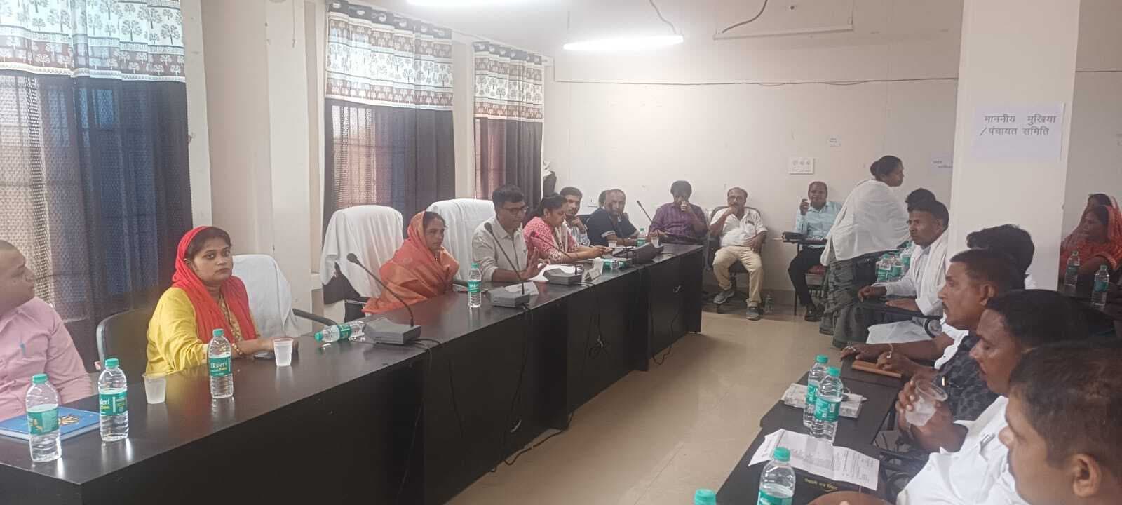 पंसस की बैठक में बिजली व पेयजल समस्या का छाया रहा मुद्दा