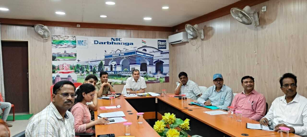 संभावित बाढ़ एवं सुखाड़ को लेकर पूर्व तैयारी में जुटा जिला प्रशासन