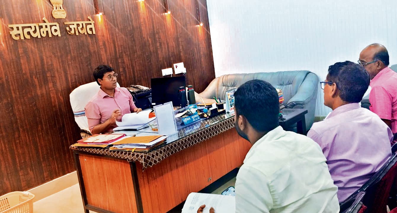 मानसून सिर पर और आज से बड़े नालों की शुरू होगी उड़ाही