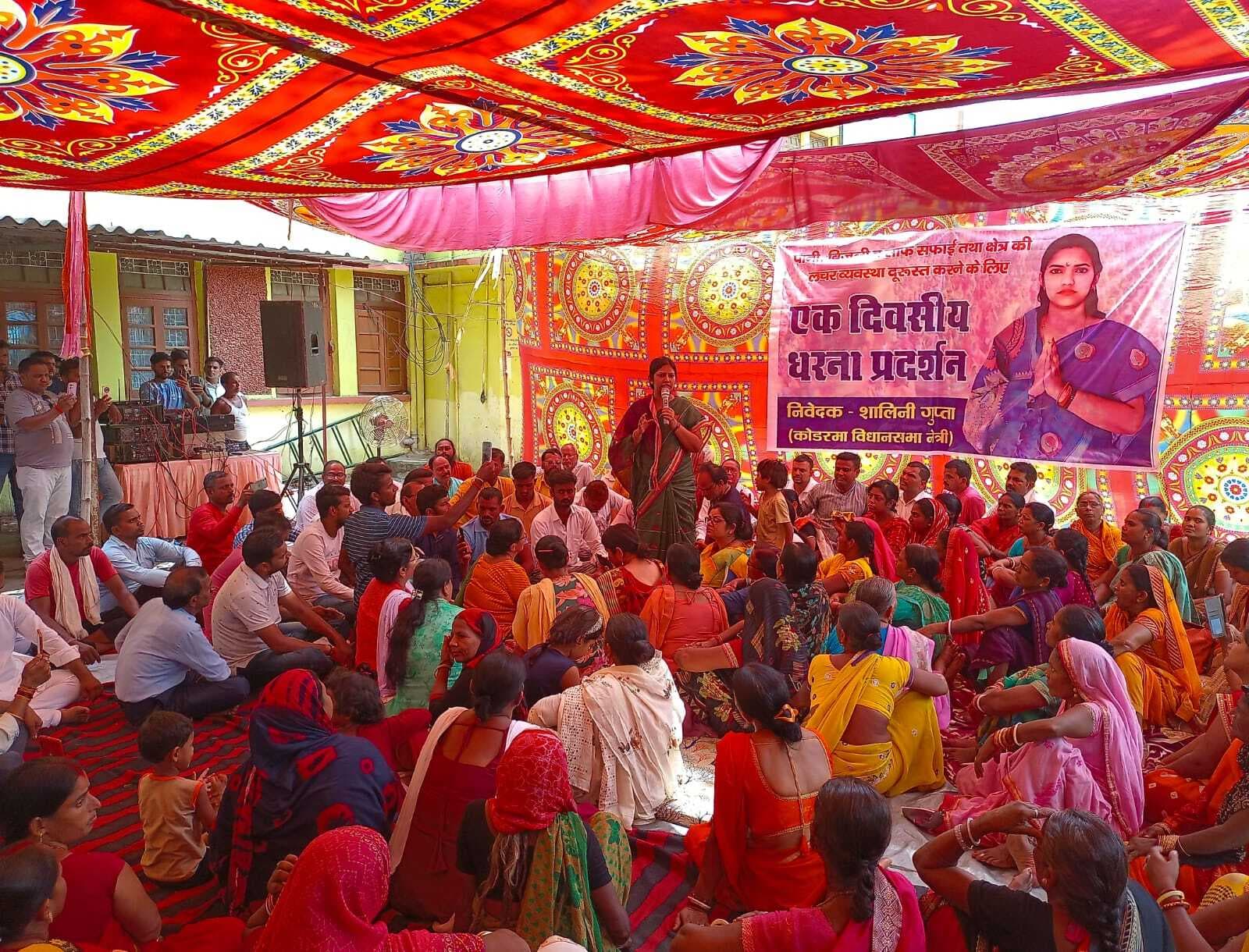 समस्याओं का नहीं हुआ समाधान, तो नहीं देंगे टैक्स