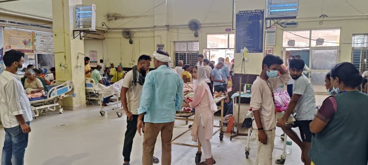 हीट वेव ने दो की ले ली जान, स्पेशल वार्ड में 26 मरीजों का चल रहा इलाज