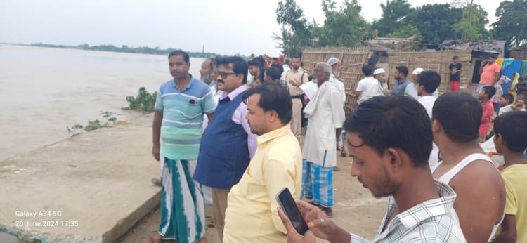 नदियों के उफान में आयी कमी, कटाव का कहर जारी