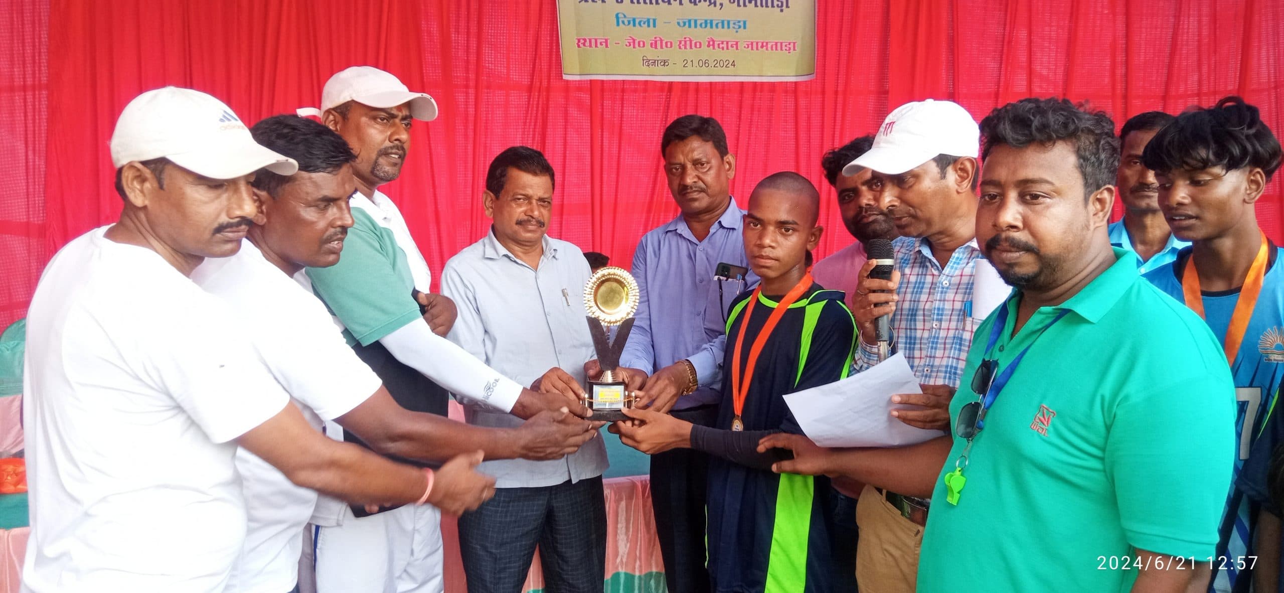 अंडर-17 बालक वर्ग में उउवि शहरडाल की टीम बनी विजेता