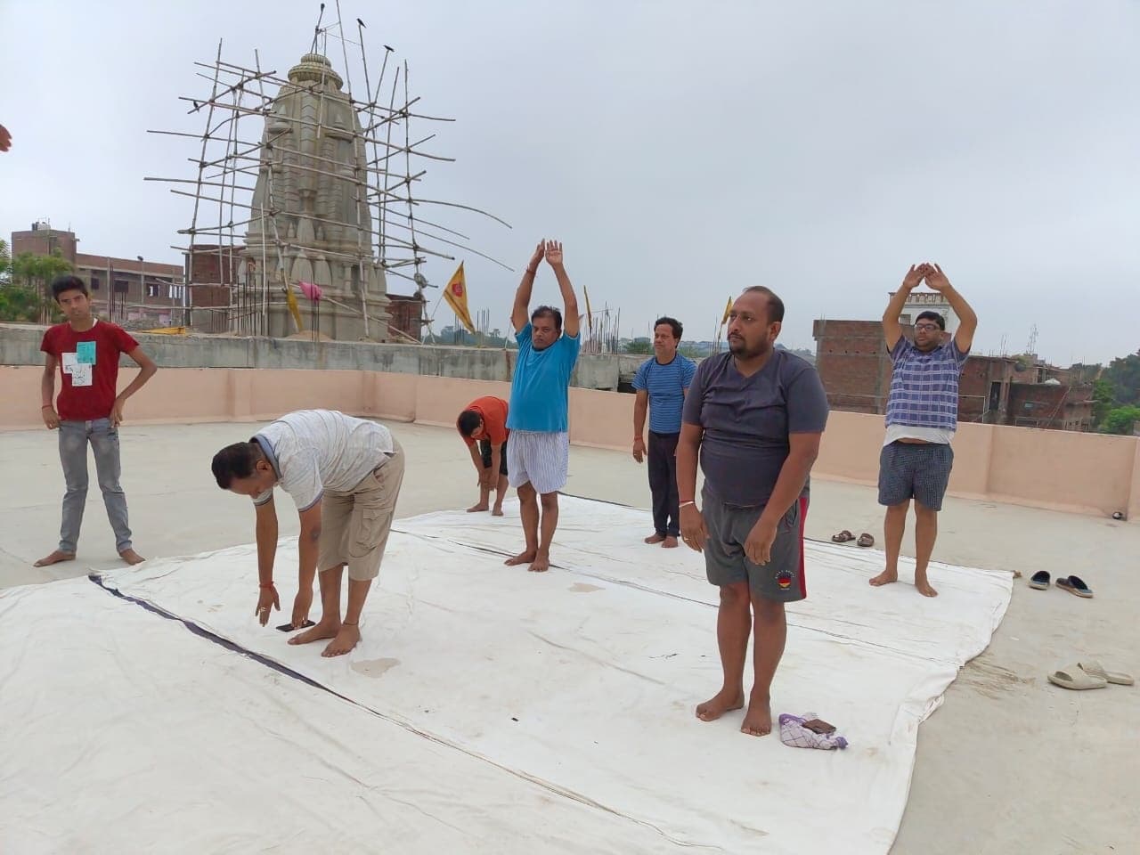 स्वस्थ रहने के लिए योग जरूरी : अध्यक्ष