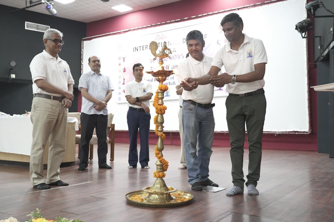 एनआइटी राउरकेला : योग से कार्यक्षमता, उत्कृष्टता और समग्र गुणवत्ता में होती है वृद्धि