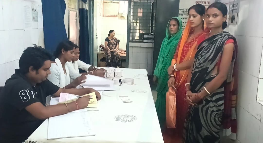 गर्भवती महिलाओं के स्वास्थ्य की हुई जांच