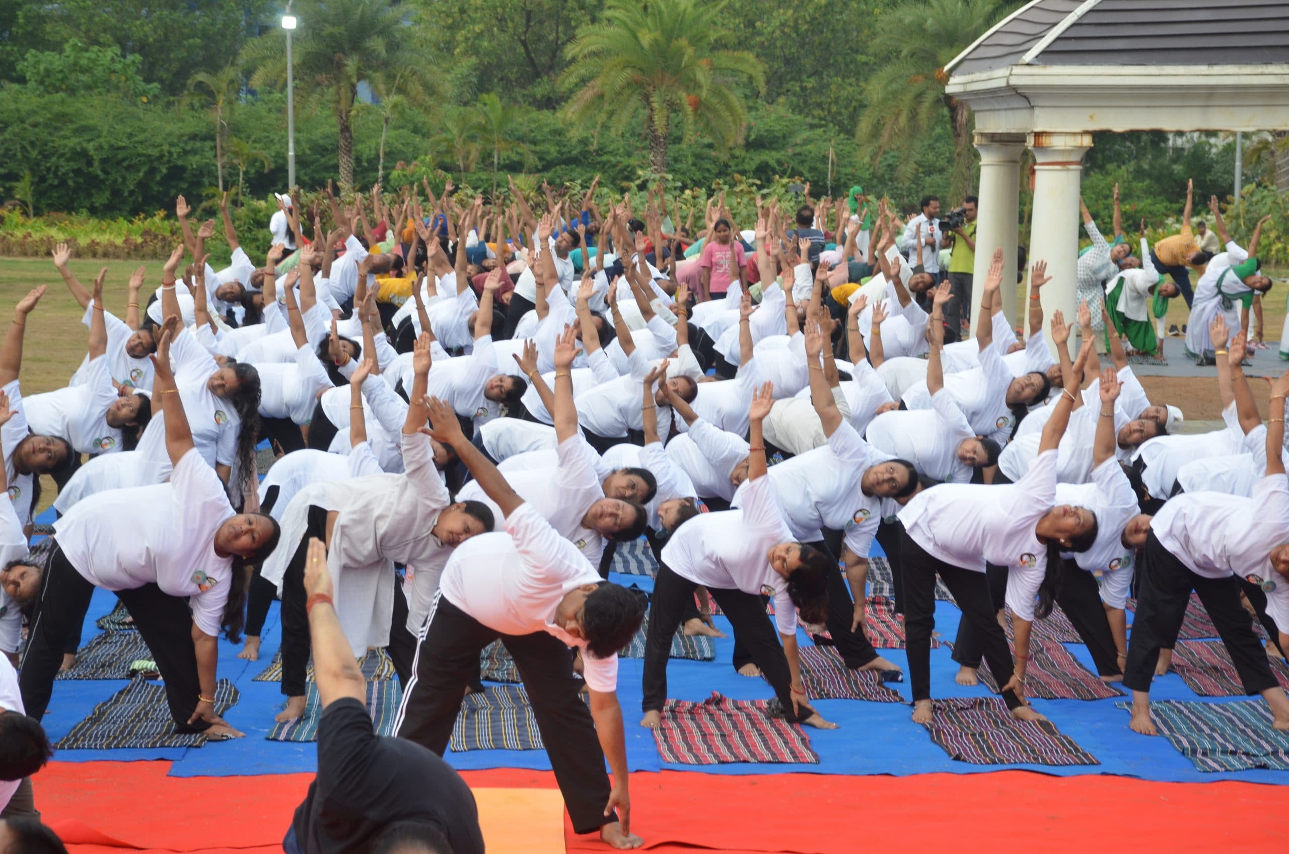 योग तन और मन को शांत रखने का सबसे अच्छा साधन : बन्ना