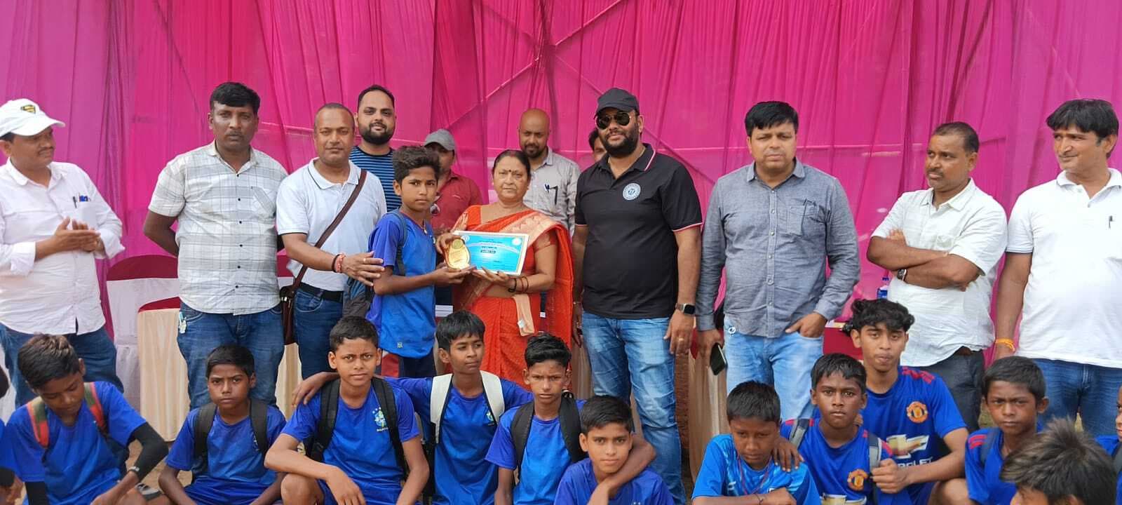 सुब्रतो कप फुटबॉल : लोदना कोलियरी उवि व उउवि जामाडोबा वाटर बोर्ड विजेता