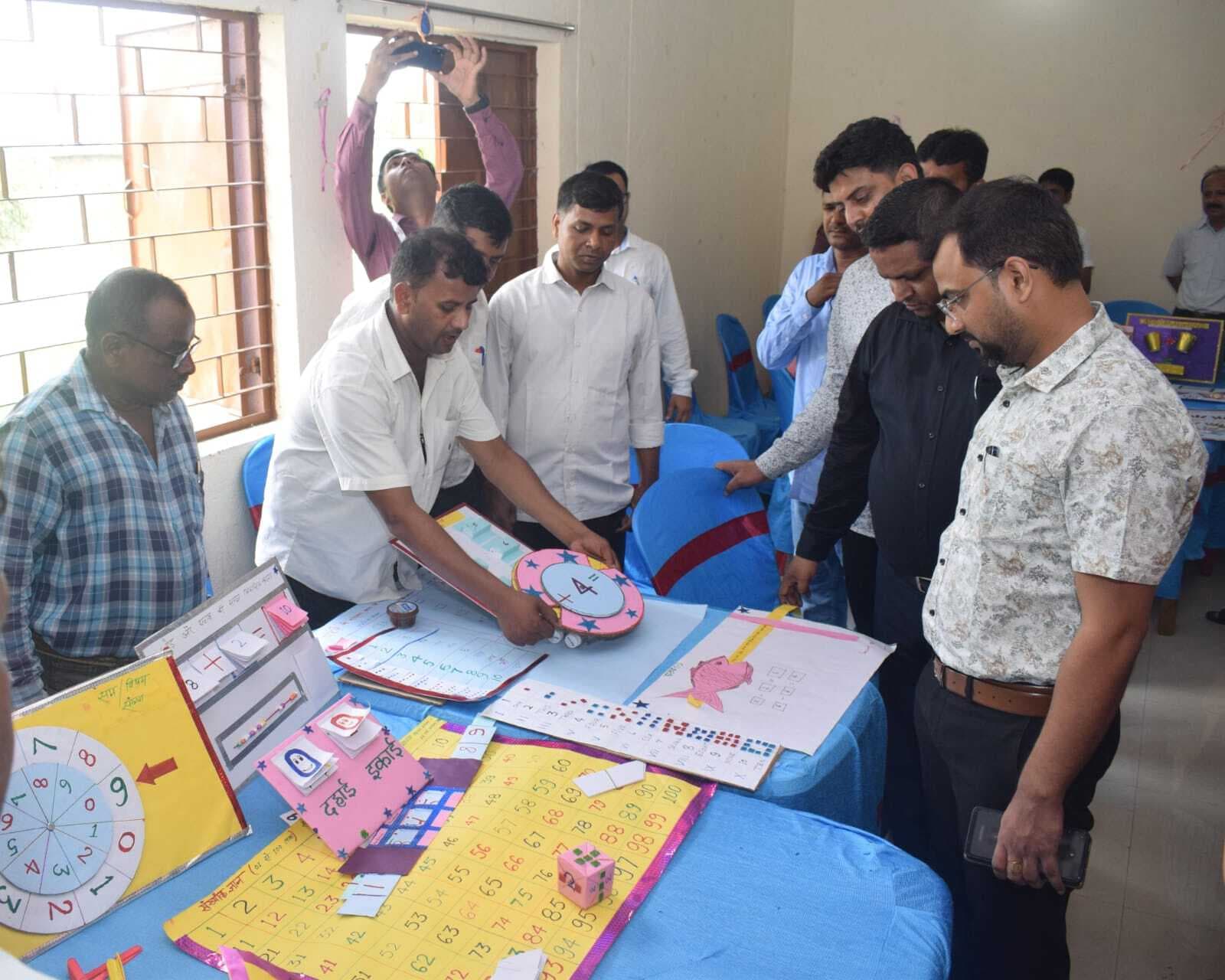 निपुण समागम कार्यशाला का हुआ समापन, शिक्षकों ने बनाए टीचिंग लर्निंग मटेरियल