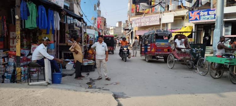 शहर में दो सड़क पर वन - वे सिस्टम लागू