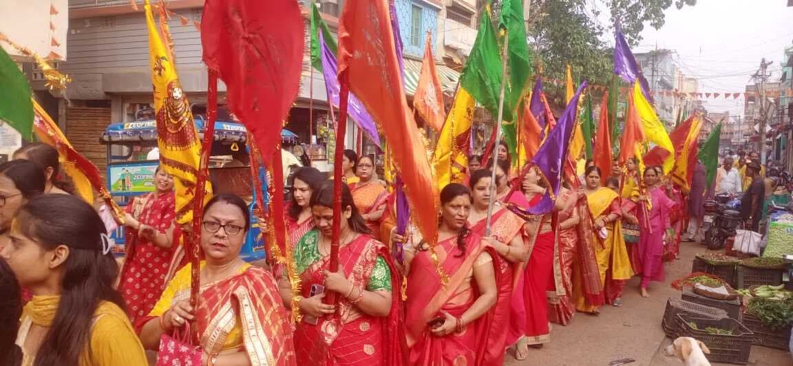 श्रीश्याम सेवक कल्याण संघ ने निकाली निशान शोभा यात्रा