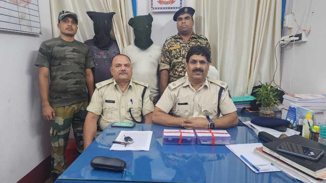 बीएसएनएल सिम सत्यापन के नाम पर ठगी करने वाले दिगबाद गांव से दो साइबर गिरफ्तार