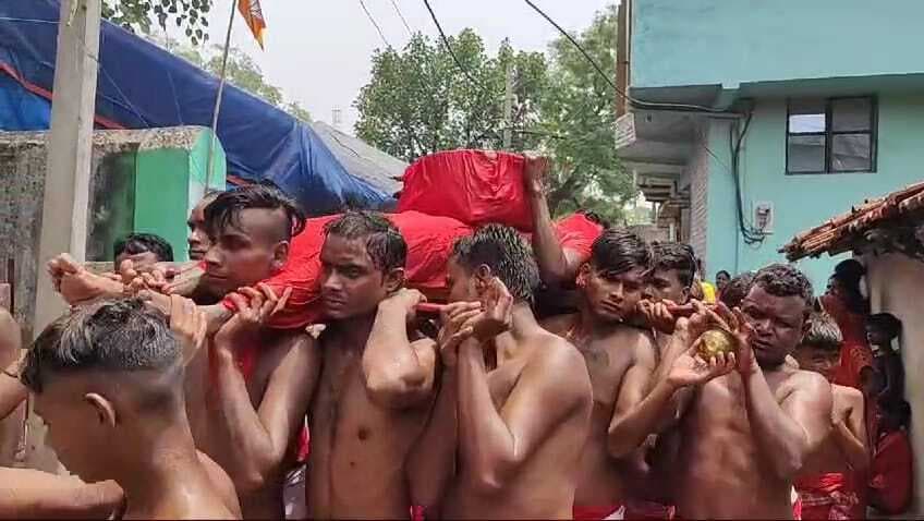 चिरकुंडा, लछुरायडीह व झिनाकी में भोक्ता पर्व की धूम