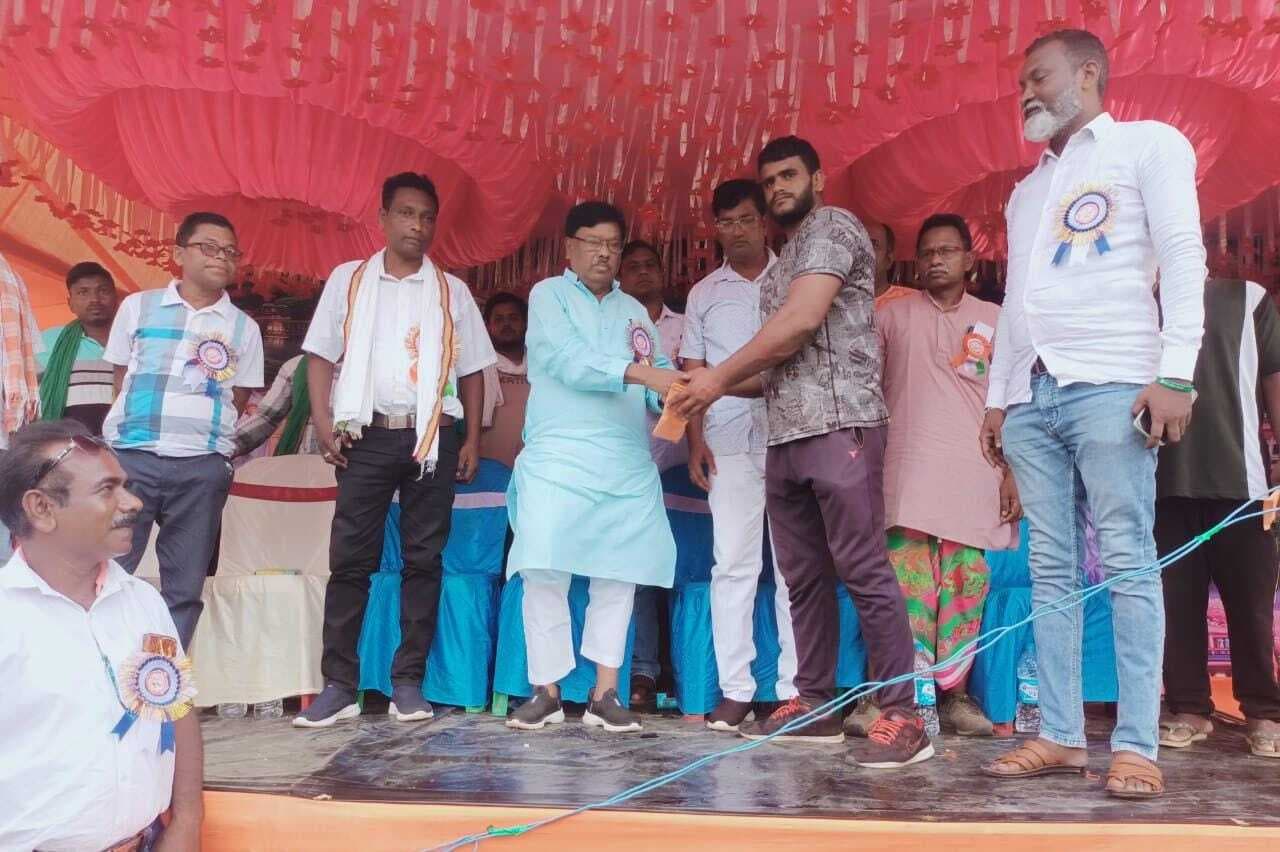 बागानपाड़ा की टीम ने दो गोल से बाड़ूघुटु को किया पराजित