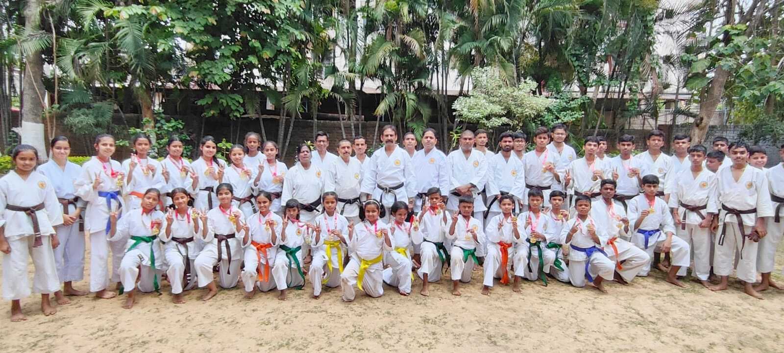 शोतोकान कराटे का बेल्ट ग्रेडेशन संपन्न, 226 कराटेकार सफल