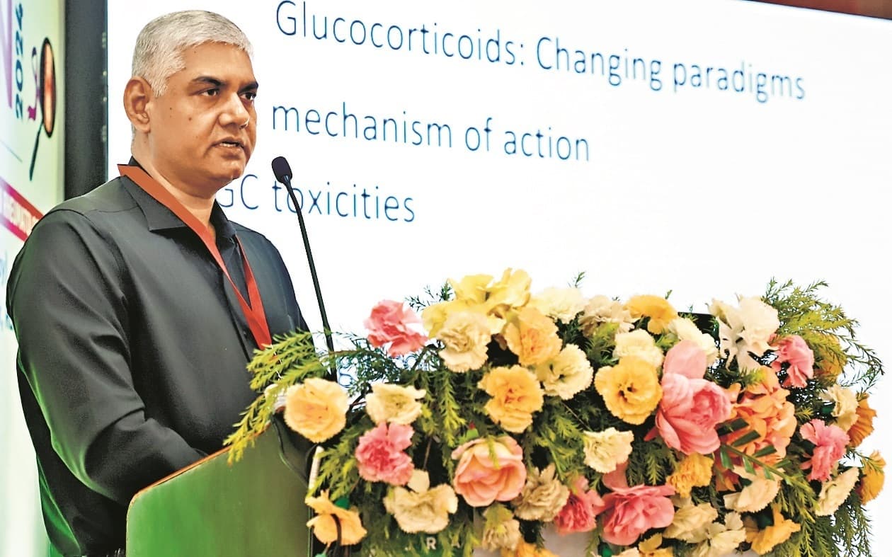 कमर और रीढ़ के दर्द को सिर्फ हड्डी की बीमारी न समझें, गठिया भी हो सकता है : डाॅ घोष