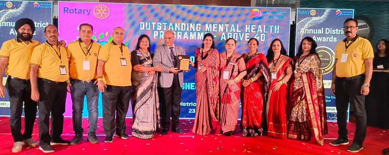 अध्यक्ष पूजा बैद को प्रतिष्ठापरक गवर्नर अप्रिशिएसन का अवार्ड