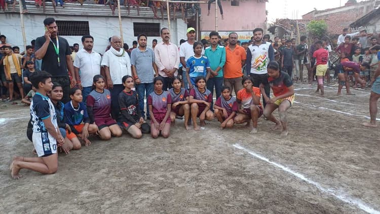 बालक वर्ग में जय हिंद कबड्डी एकेडमी सहरसा बना विजेता