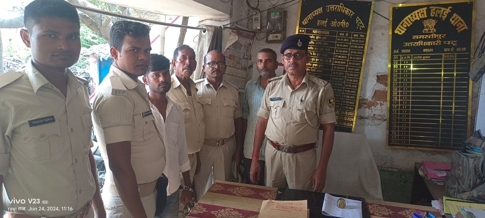 शराब तस्कर सहित दो गिरफ्तार, भेजा गया जेल