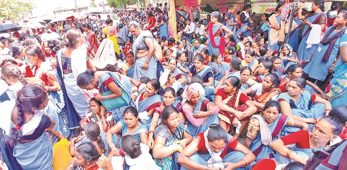 मांगों पर नहीं हुआ फैसला तो 81 विधायकों के आवास का होगा घेराव