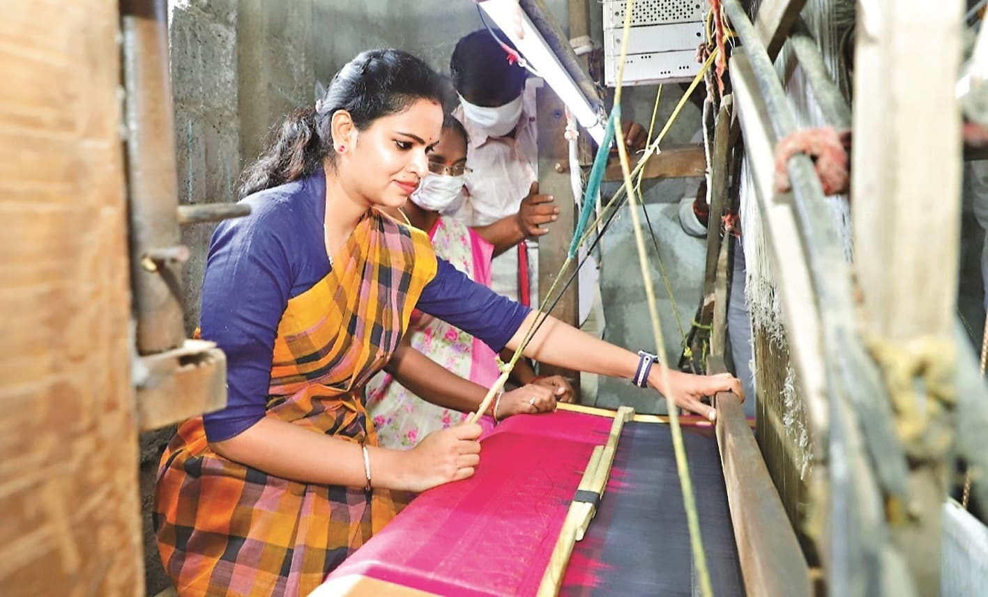 जियोमार्ट पर मिलेंगे झारखंड के शानदार शिल्प, राज्य सरकार से मिलाया हाथ