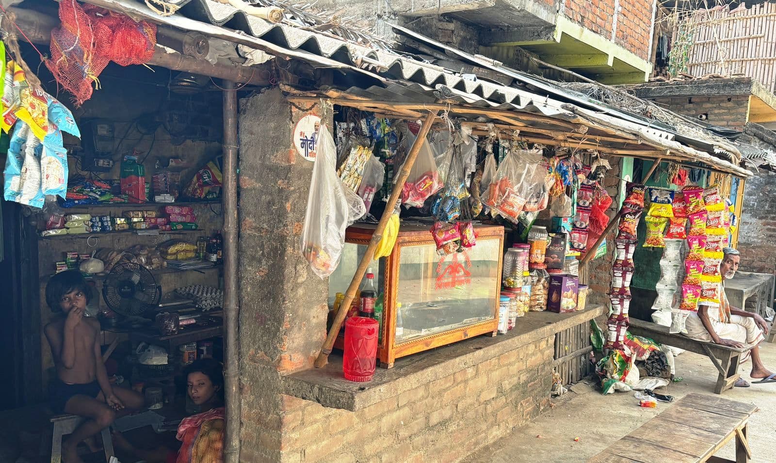 गोपीनाथपुर में स्थिति पूरी तरह से हुआ सामान्य, पुलिस अब भी कर रही है कैंप