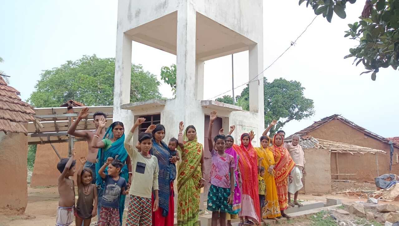 जामबाद मोची टोला का जलमीनार छह महीने से डेड, टोलावासी के समक्ष पेयजल संकट गहराया, लोगों में रोष