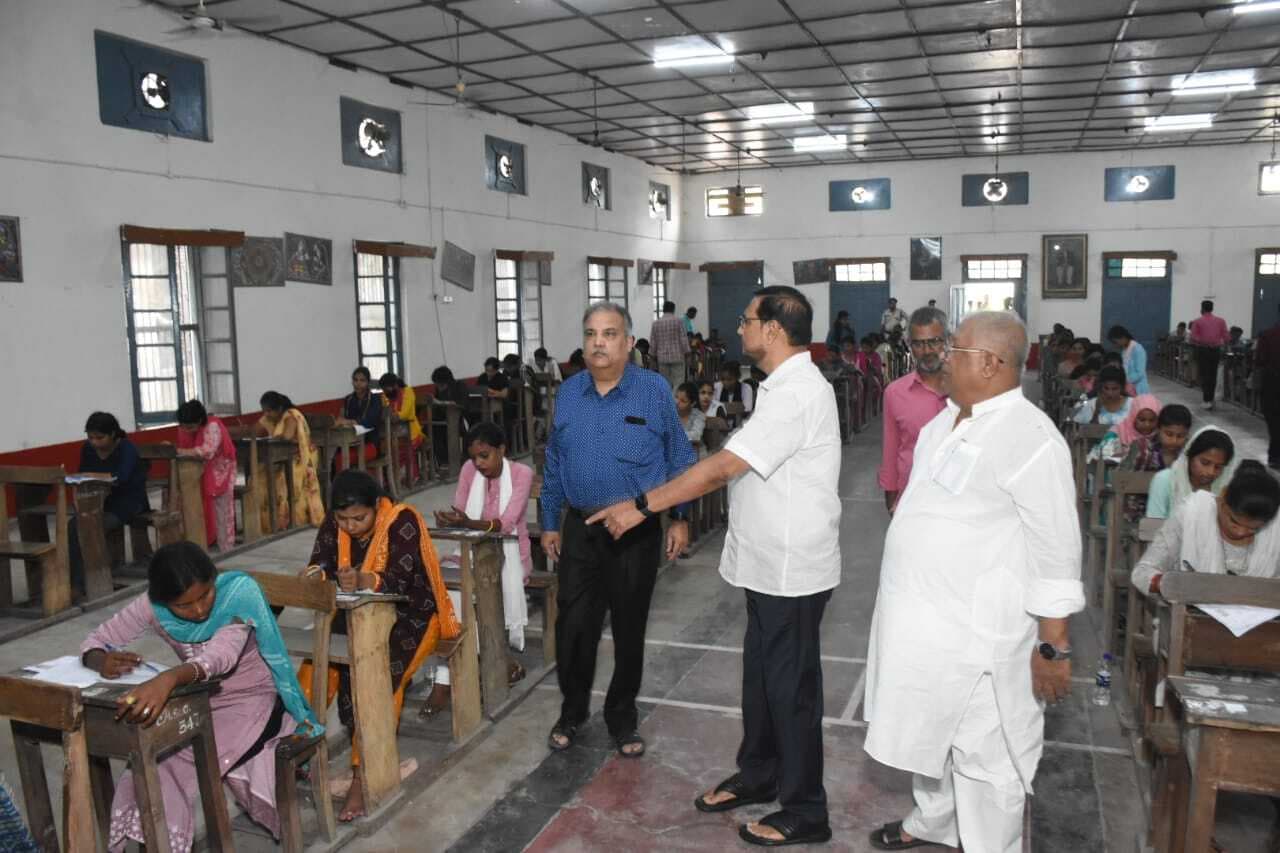 बीएड नामांकन संयुक्त प्रवेश परीक्षा में लगभग 90.91 प्रतिशत अभ्यर्थी हुए शामिल