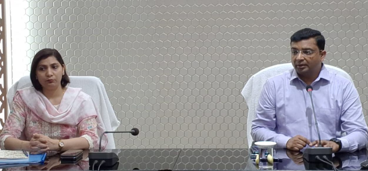 जिले में जिला परिषद की जमीन की जमाबंदी के लिए चलेगा विशेष अभियान