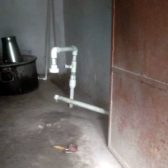 मवि विषहरिया गोठ के रसोइघर का ताला तोड़कर चोरी