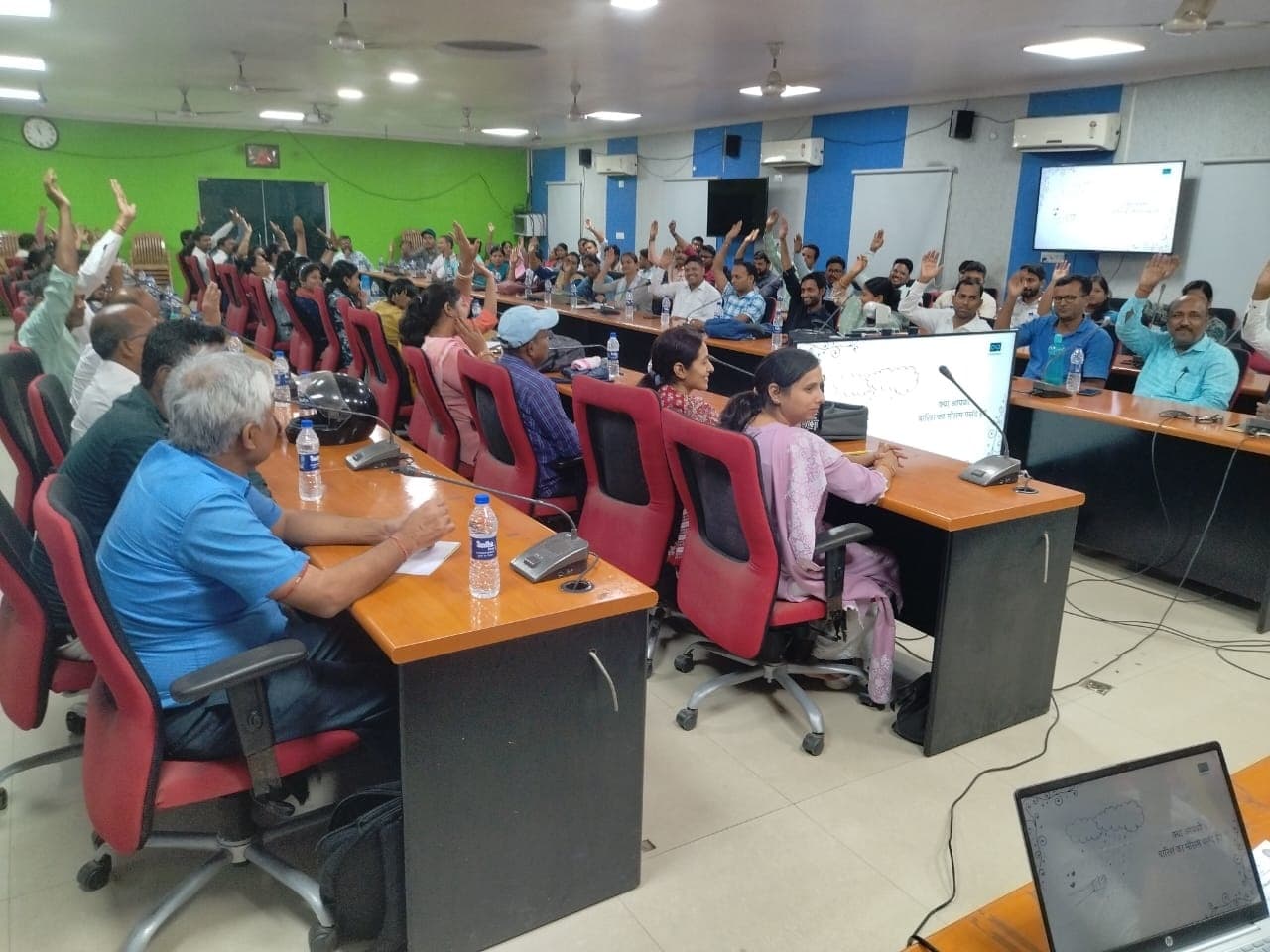 सकारात्मक ऊर्जा का संचार पठन-पाठन के लिए जरूरी