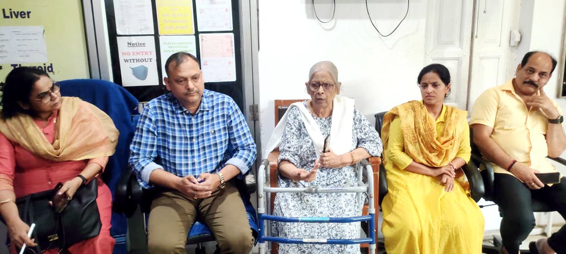 सेंटर में गर्भवतियों के साथ भी बदसलूकी की गयी : डॉ सुधा झिंगन