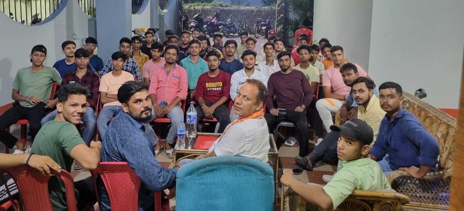 दो हजार युवाओं को दिलायेंगे तैराकी का नि:शुल्क प्रशिक्षण : शंभू चौधरी