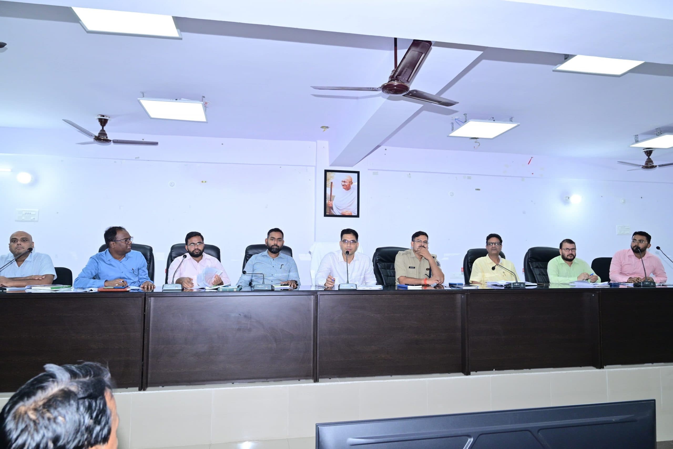 स्वच्छ वातावरण में होगी प्रधान शिक्षक नियुक्ति परीक्षा