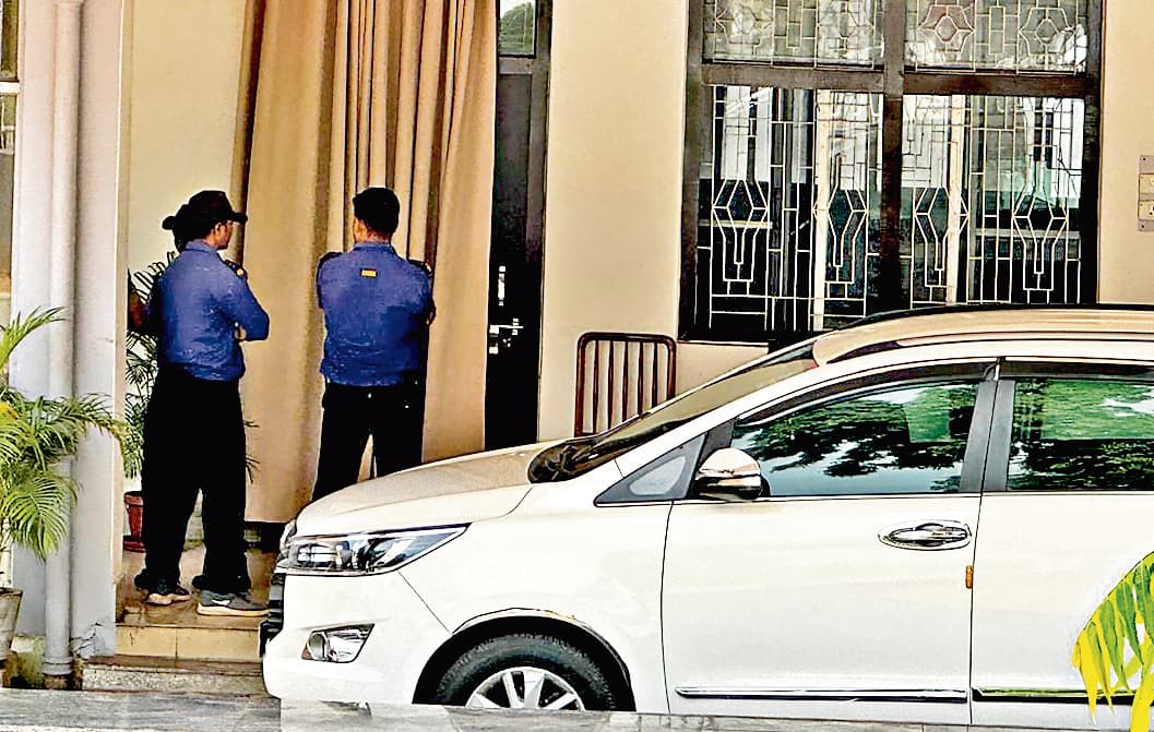 हजारीबाग में लैपटॉप, वीडियो फुटेज और डीवीआर की जांच