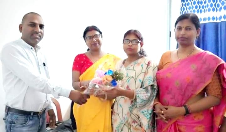 पर्यवेक्षिकाओं के सम्मान में विदाई सह स्वागत समारोह