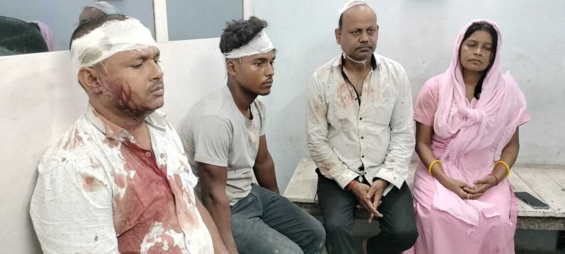 आपसी विवाद में हिंसक झड़प, दोनों पक्ष के आठ लोग जख्मी, छानबीन में जुटी पुलिस