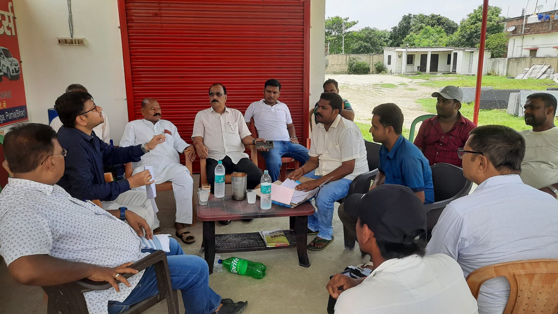 बायपास के लिए जमीन अधिकरण करने गये अधिकारी बैरंग वापस