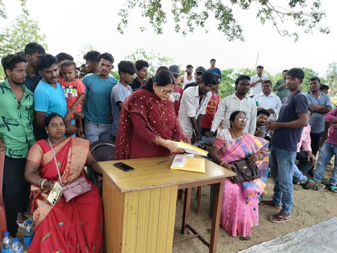 सहायिका के पद पर मेदन खातून का हुआ चयन