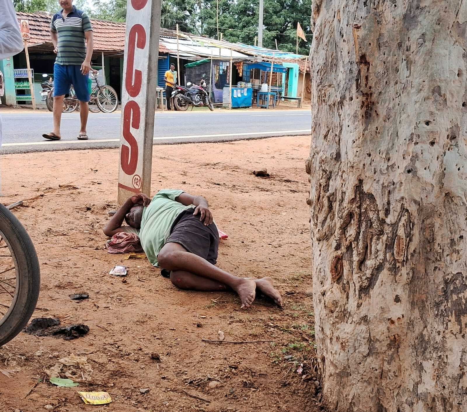 मुरीडीह गांव के बाइक से गिरकर एक व्यक्ति घायल