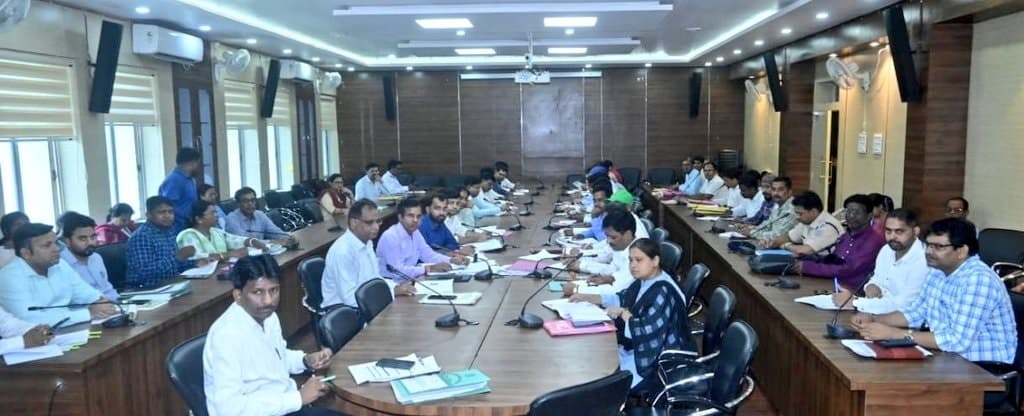 उपस्थिति सत्यापन के बाद ही बीसीओ का वेतन निर्गत होगा